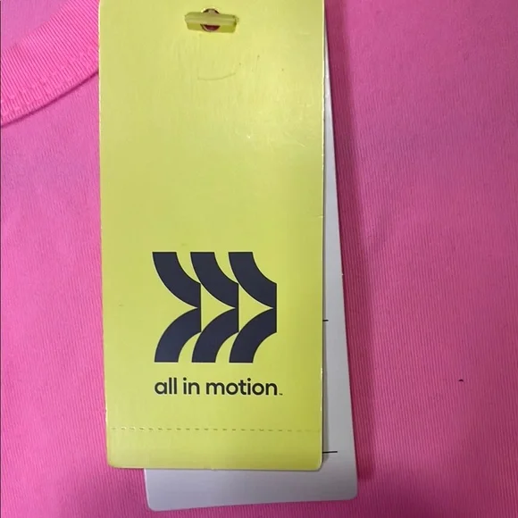 All in Motion Bright Pink Crop Top - Picture 2 of 5